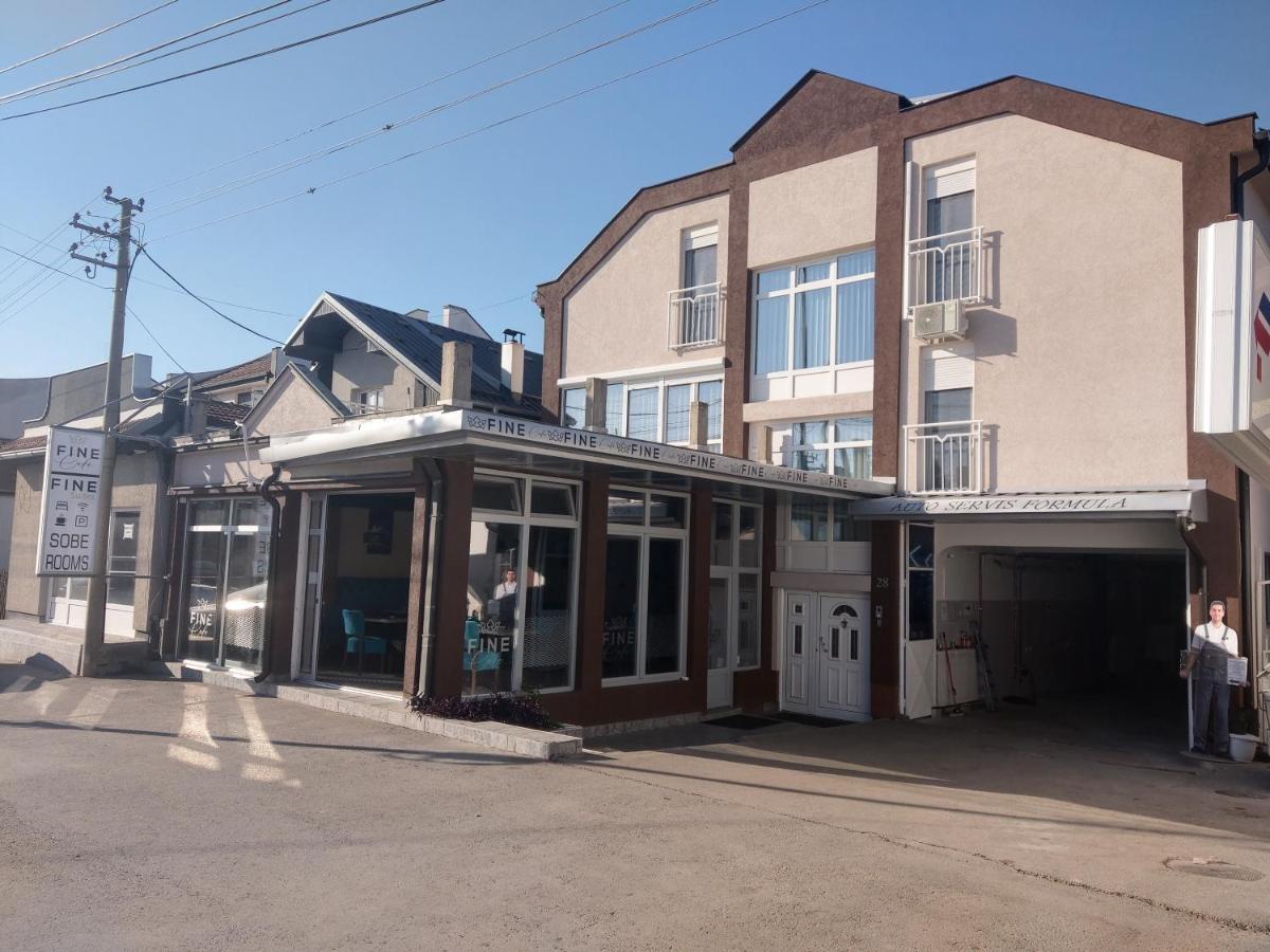 Fine Suites Ni Exterior foto